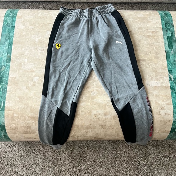 Mens Puma Ferrari gray sweatpants sz.S M - Picture 5 of 6